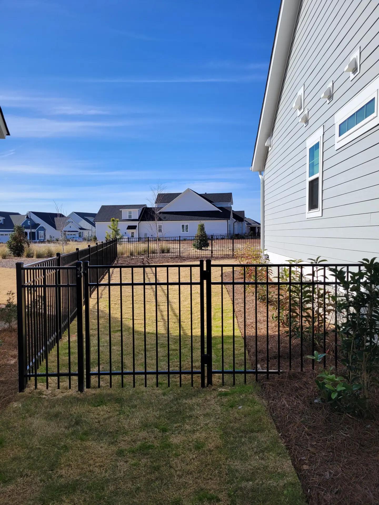 Elegant Long Islander Aluminum Fencing in RiverLights, Wilmington, NC - Image 2
