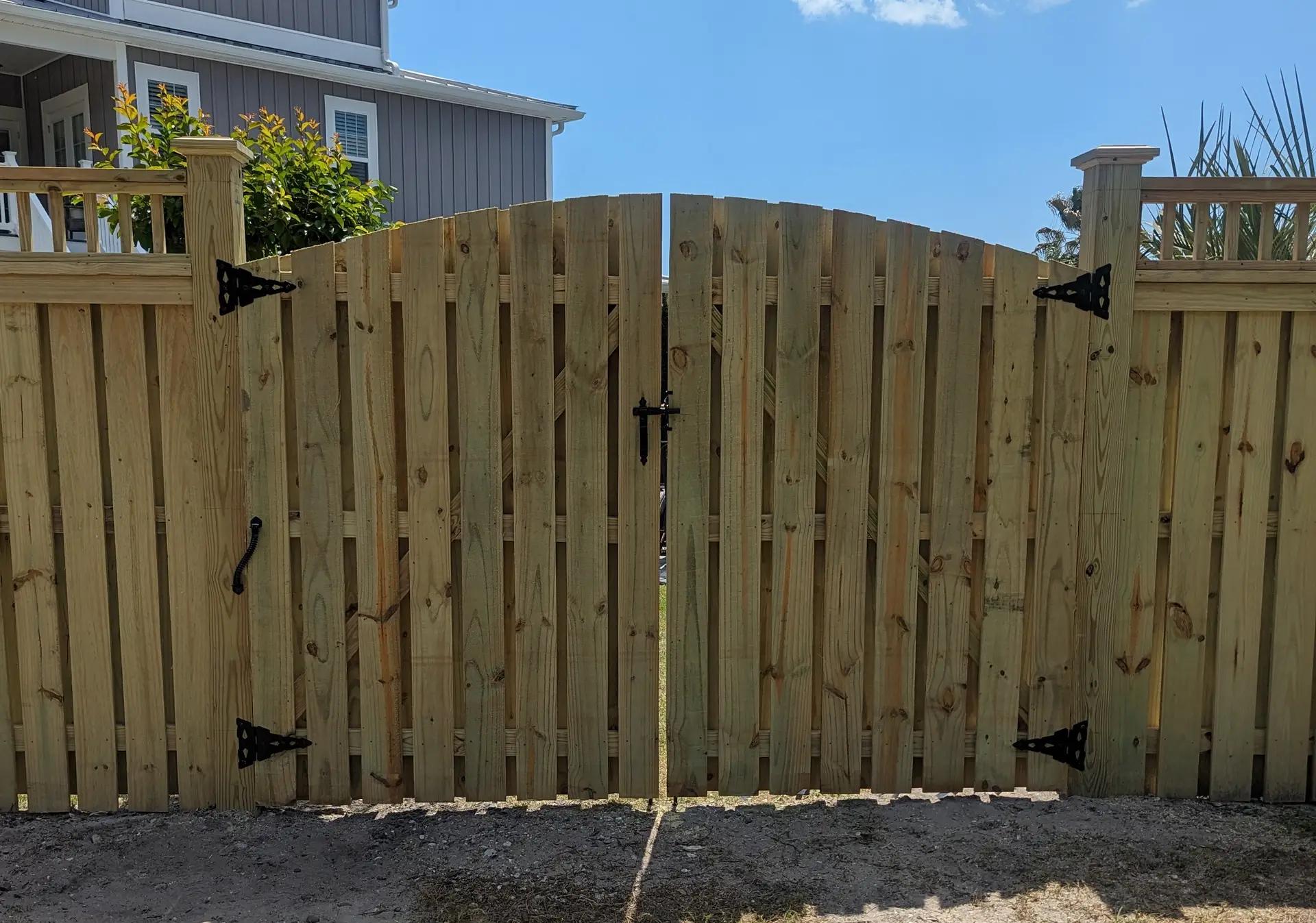 Custom Coastal Fencing in Ocean Isle Beach, NC - Image 3