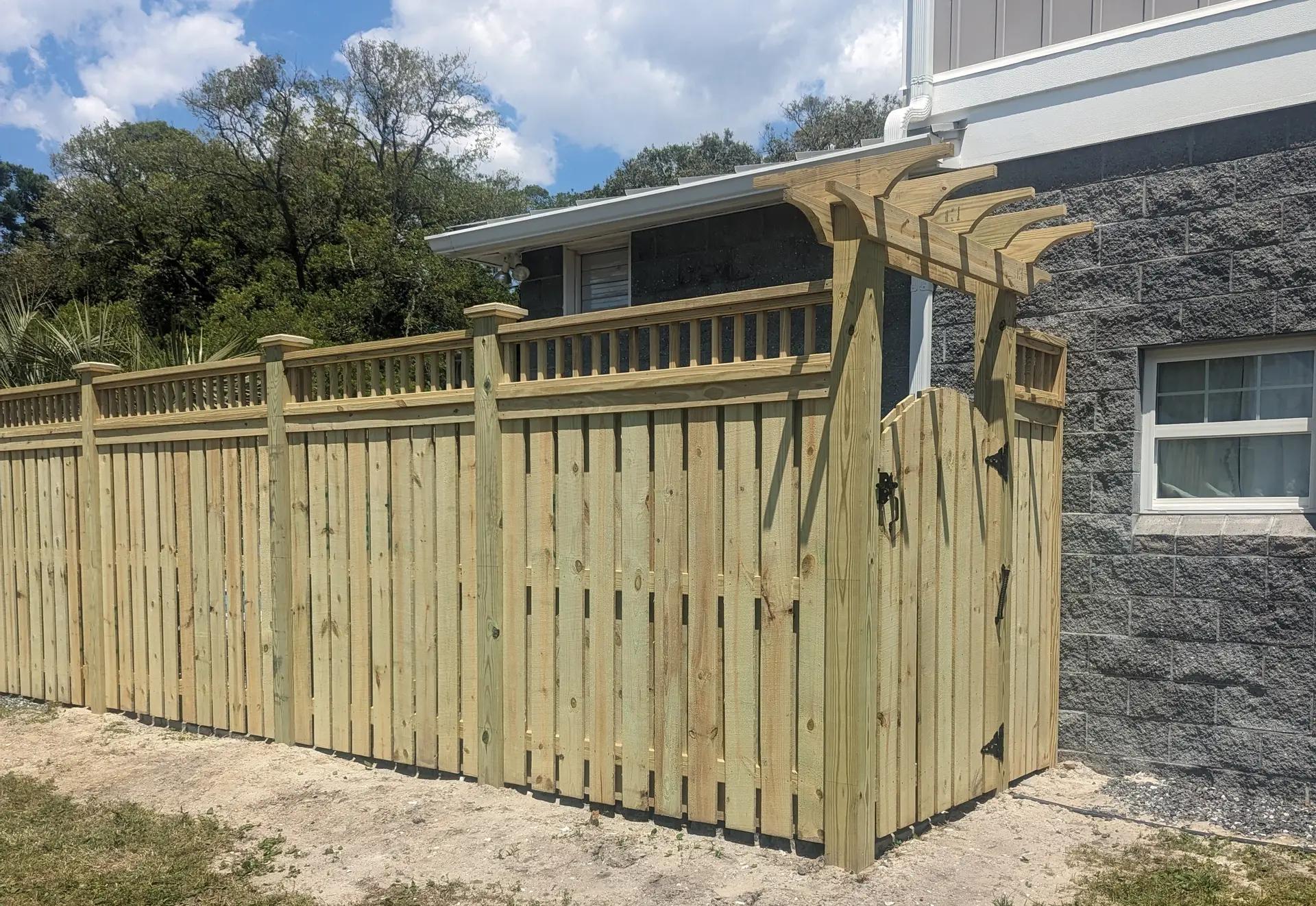 Custom Coastal Fencing in Ocean Isle Beach, NC - Image 4